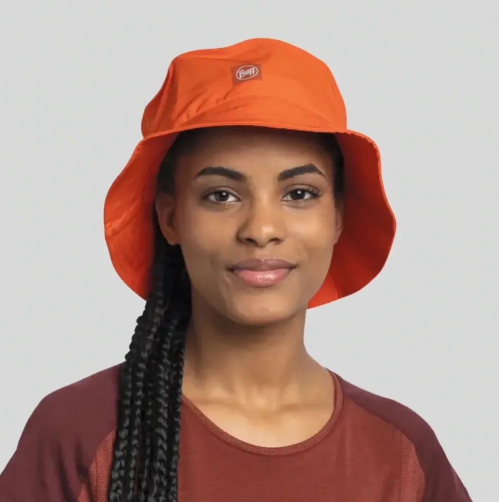 Chapeau Aventure, Buff (5)